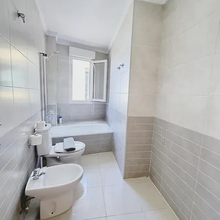 Dragos 208 Apartment *